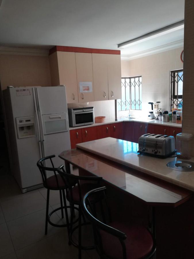 Lalela House Apartment Johannesburg Exterior foto