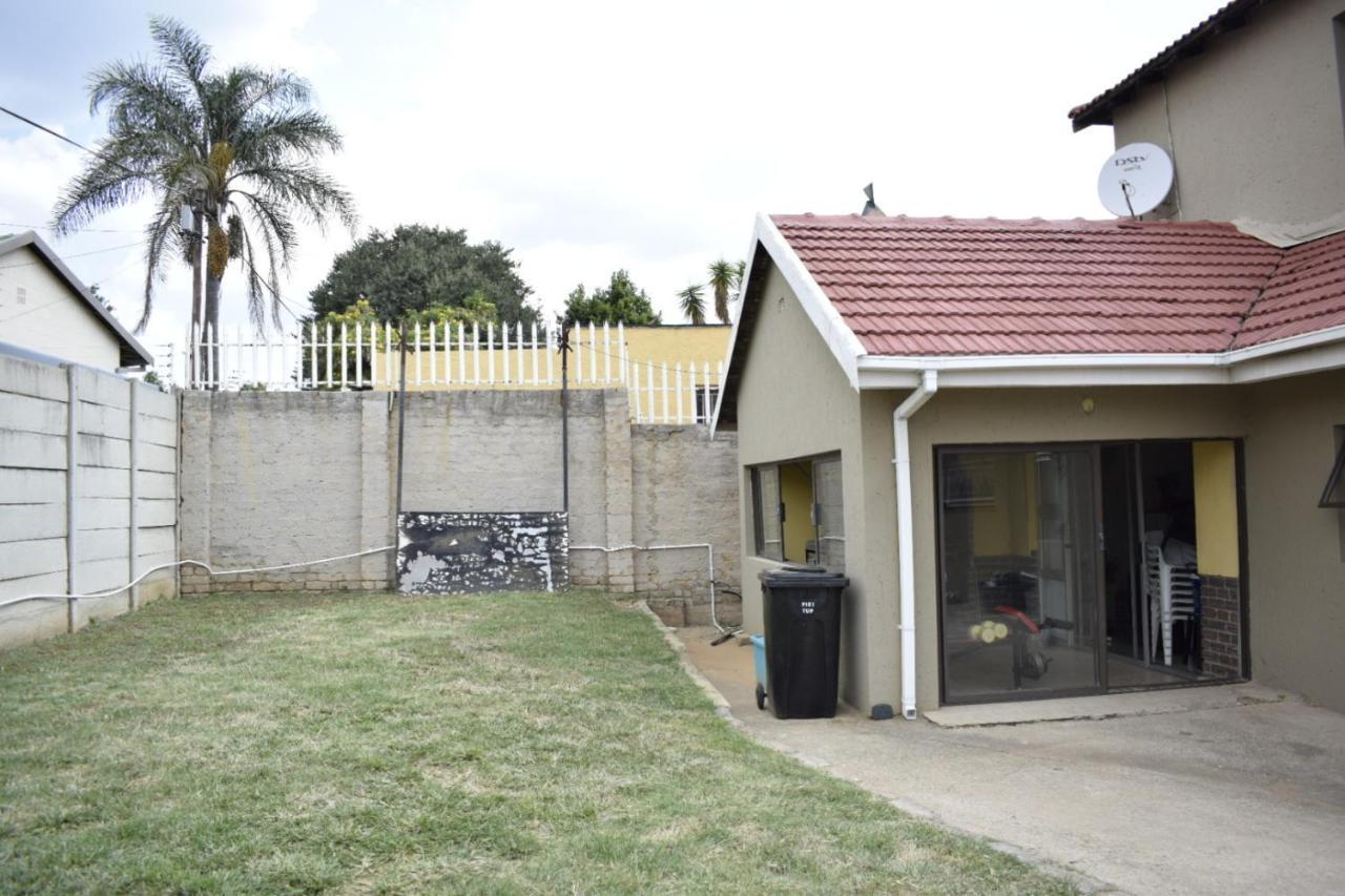 Lalela House Apartment Johannesburg Exterior foto