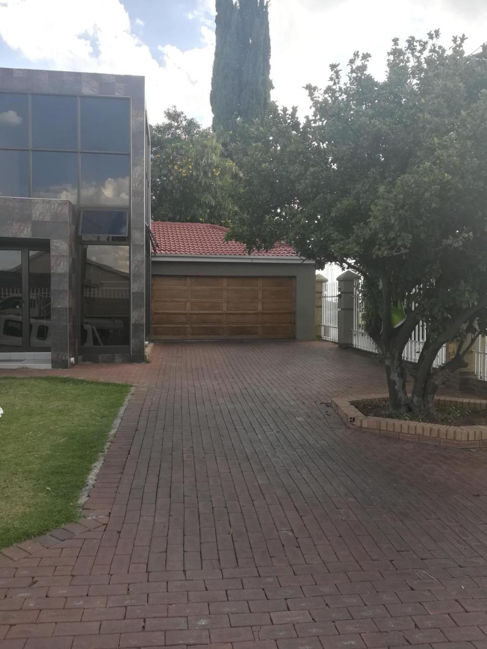 Lalela House Apartment Johannesburg Exterior foto