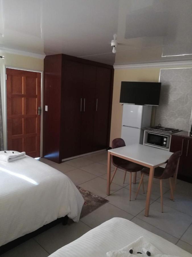 Lalela House Apartment Johannesburg Exterior foto